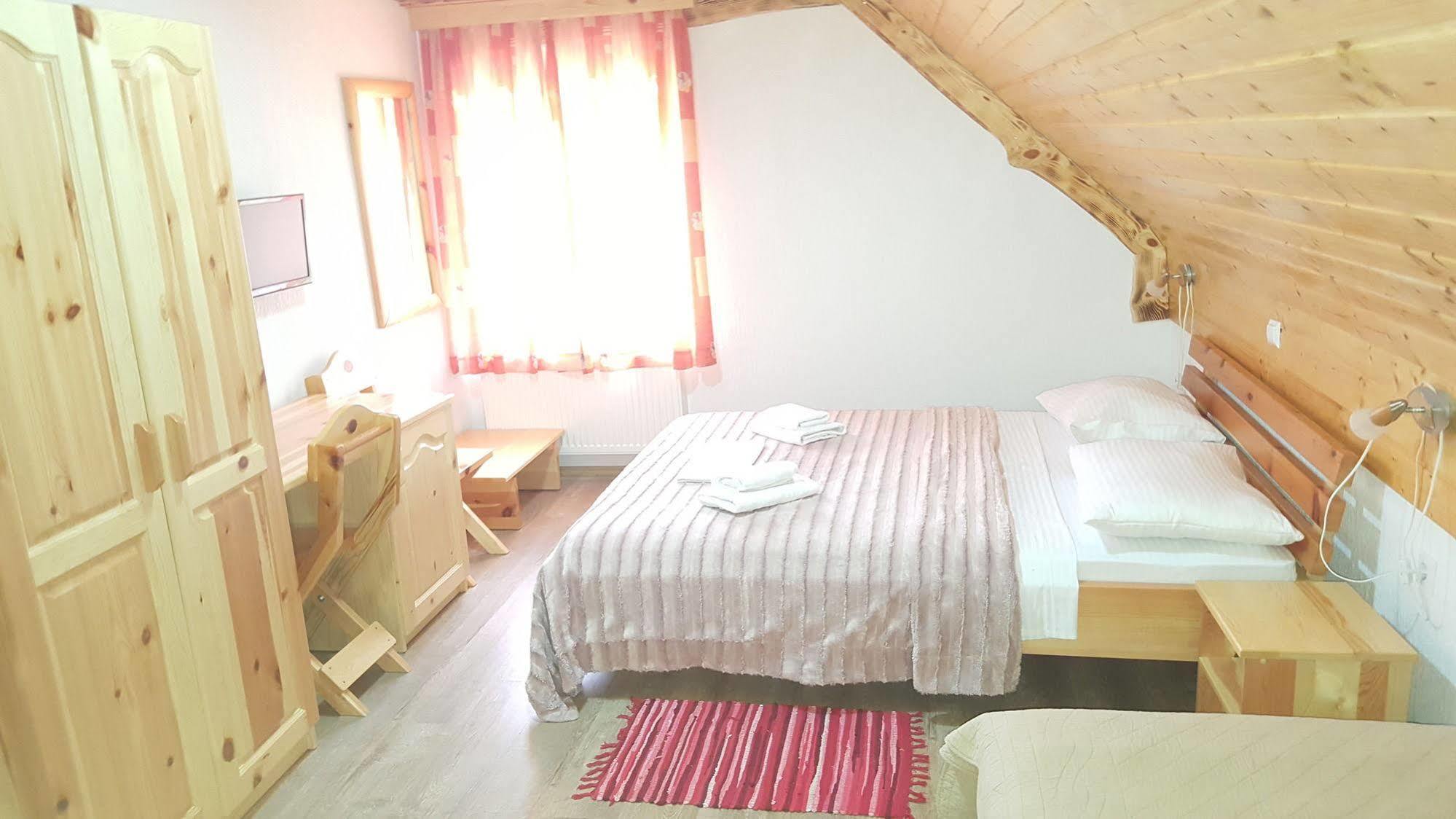 Guest House Plitvice Waterfall Плитвицкие озёра Экстерьер фото