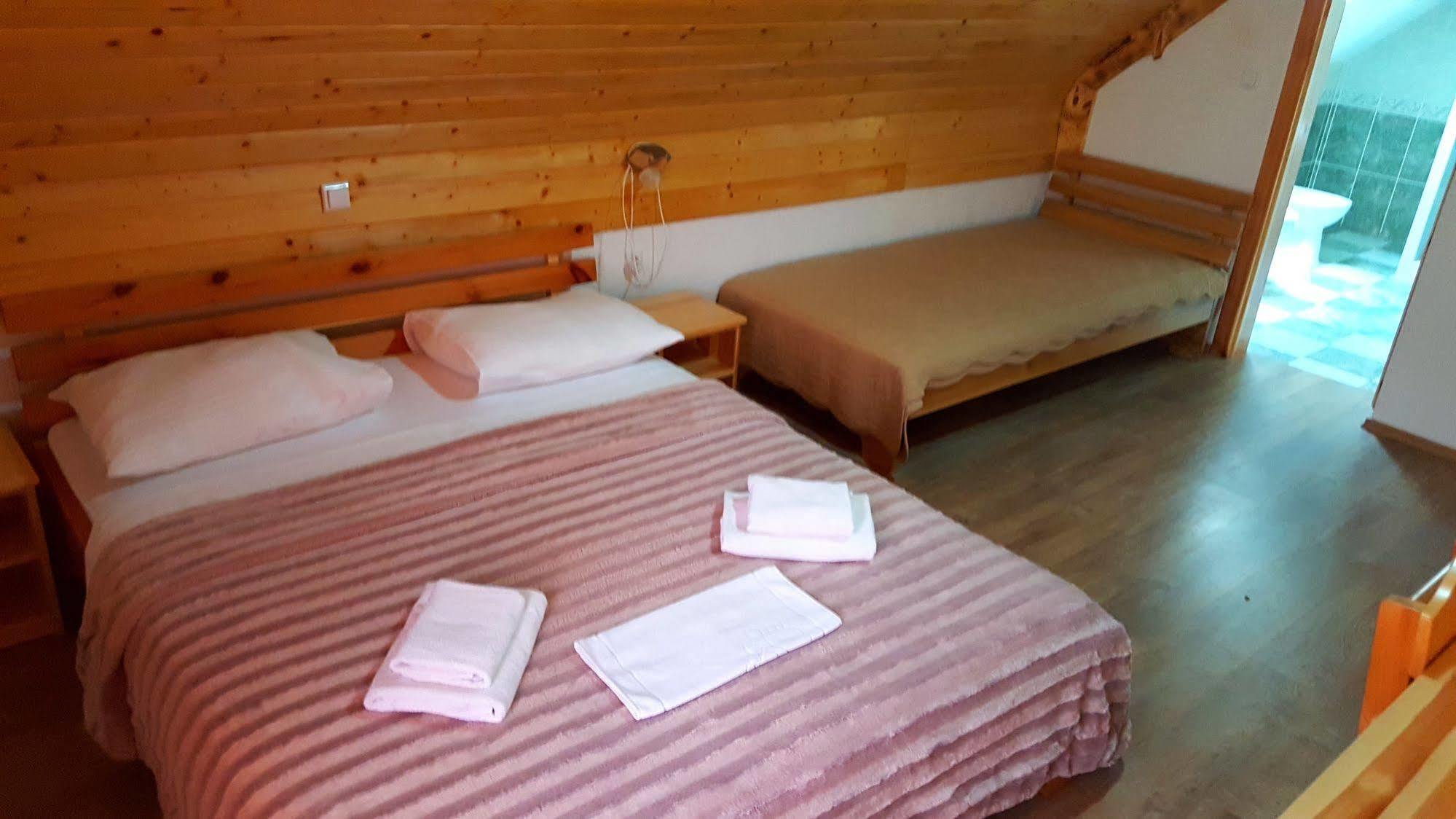 Guest House Plitvice Waterfall Плитвицкие озёра Экстерьер фото